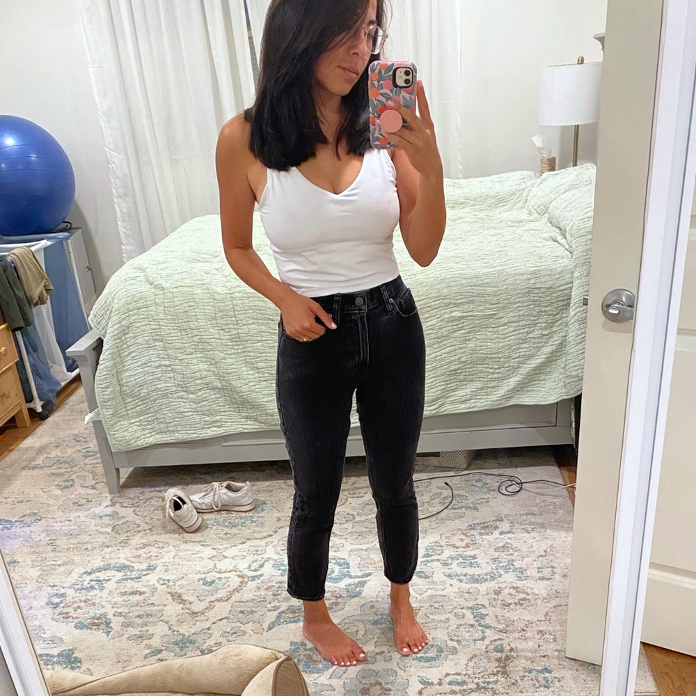 Abercrombie The Mom High Rise Jean